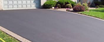 Best Driveway Maintenance Services in Lakehills, TX